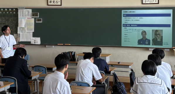 営業職に関する講座の様子/営業部課長が担当